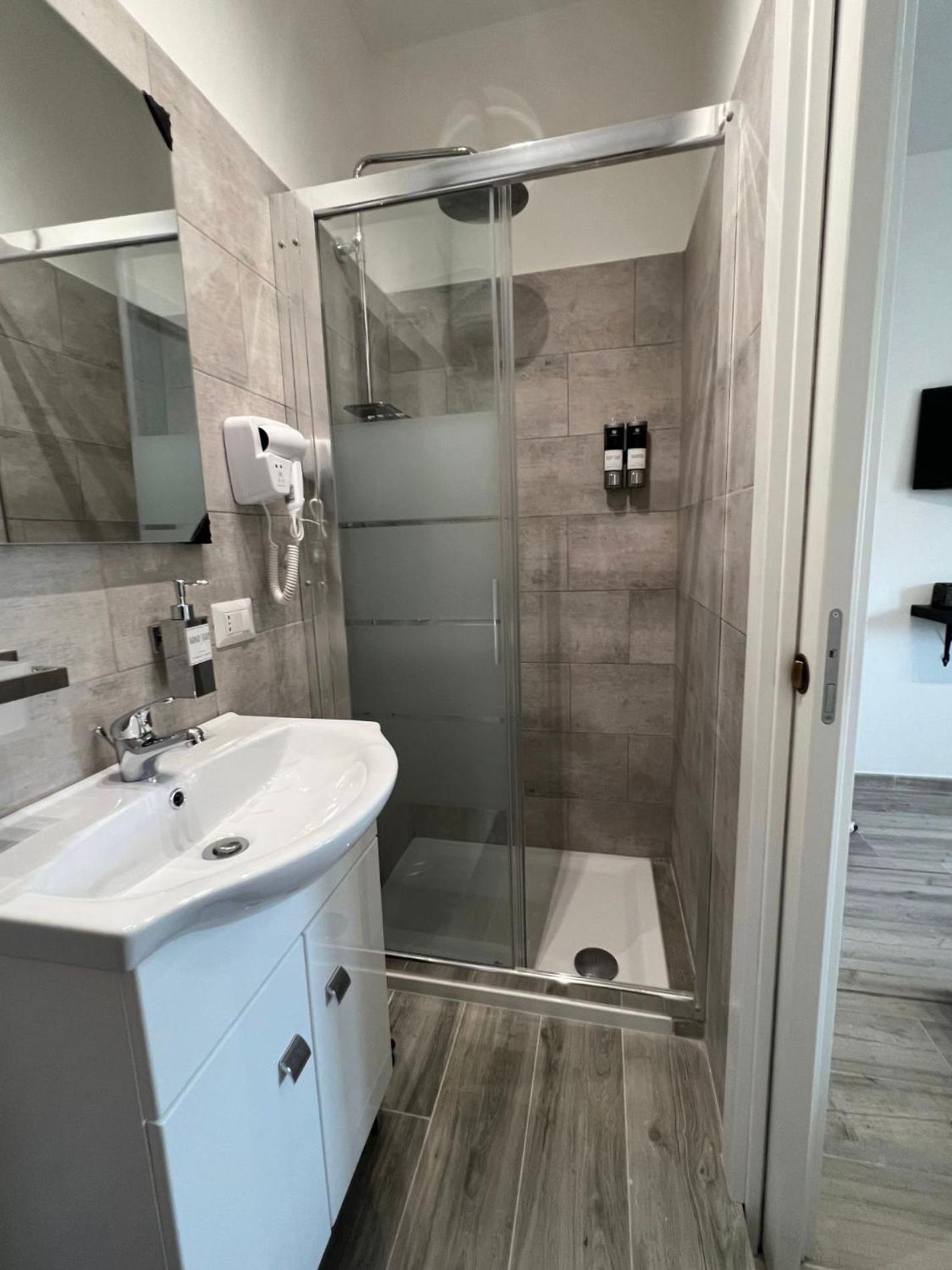 Domus Speranza Bed & Breakfast Fiumicino Exterior photo